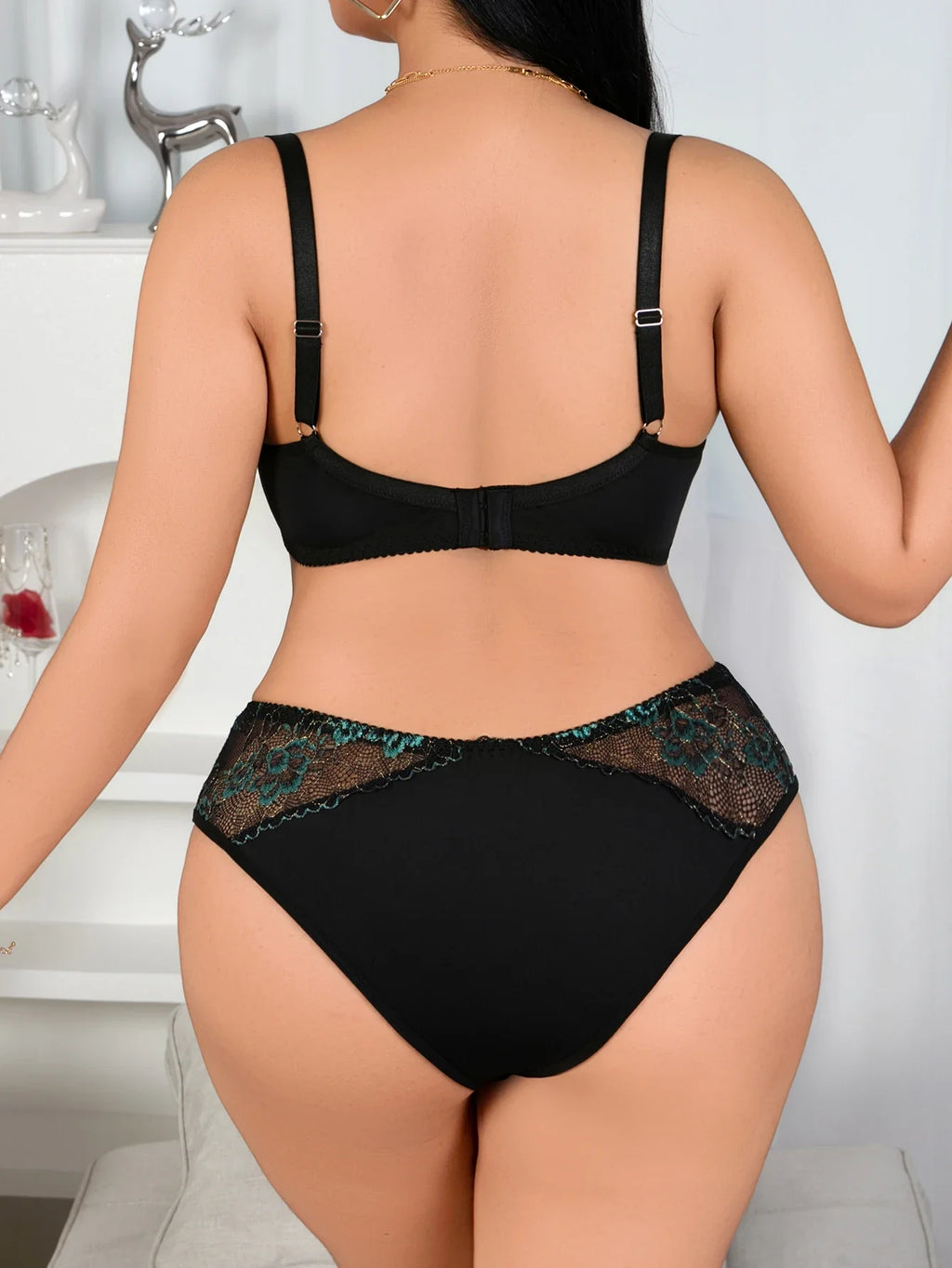 Floral Embroidery Minimizer Cami Lingerie Set, Lightweight Lace Bra for Full Bust Support