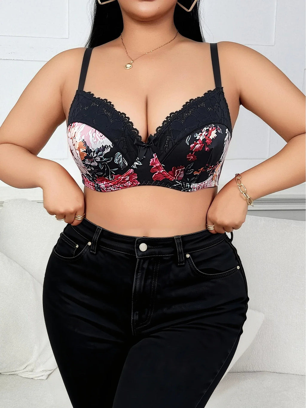 Black & Red Floral Lace Push-Up Bra