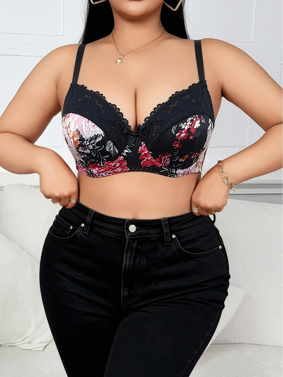 Black & Red Floral Lace Push-Up Bra