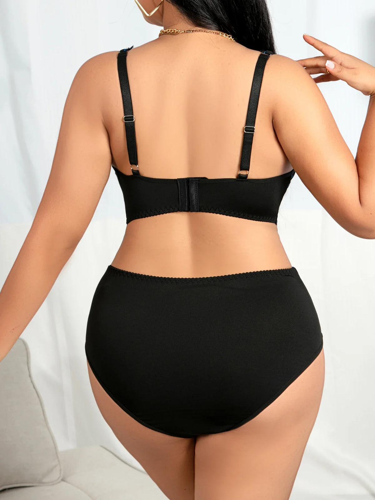 Lingerie Set, Sexy Patterned Lace Shaping Push-up Bra for Full Bust Support