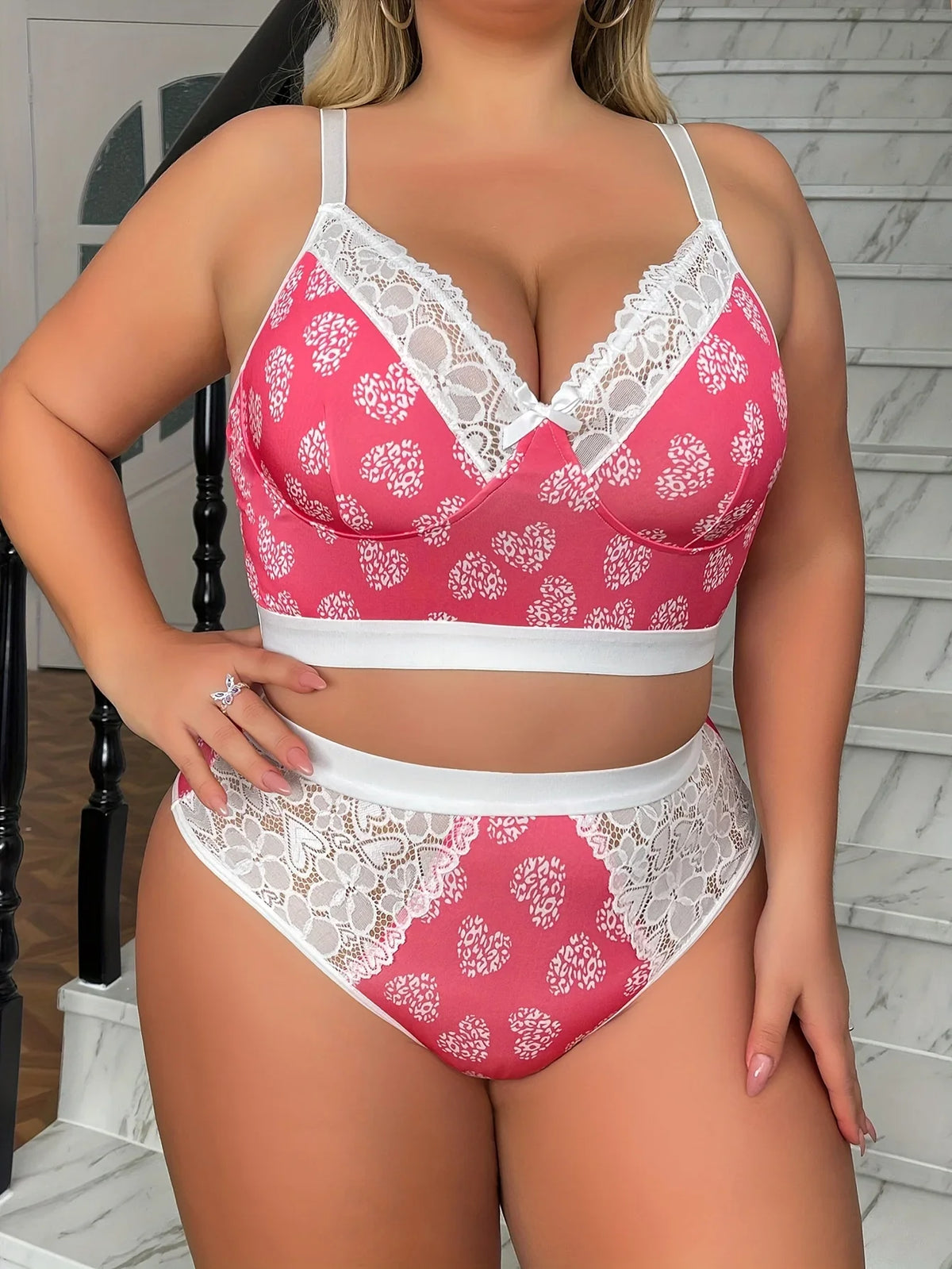 New Arrival Ditsy Print Lingerie Set Sexy Minimizer Bra Cami Side Support Thin