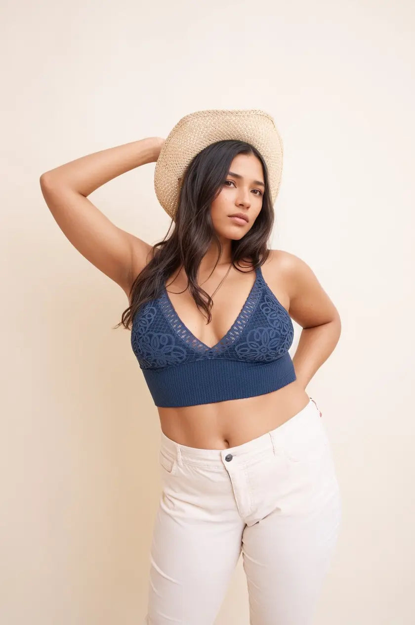 Curvy Waistband Loop Lace Brami – Elegant Lace Detail